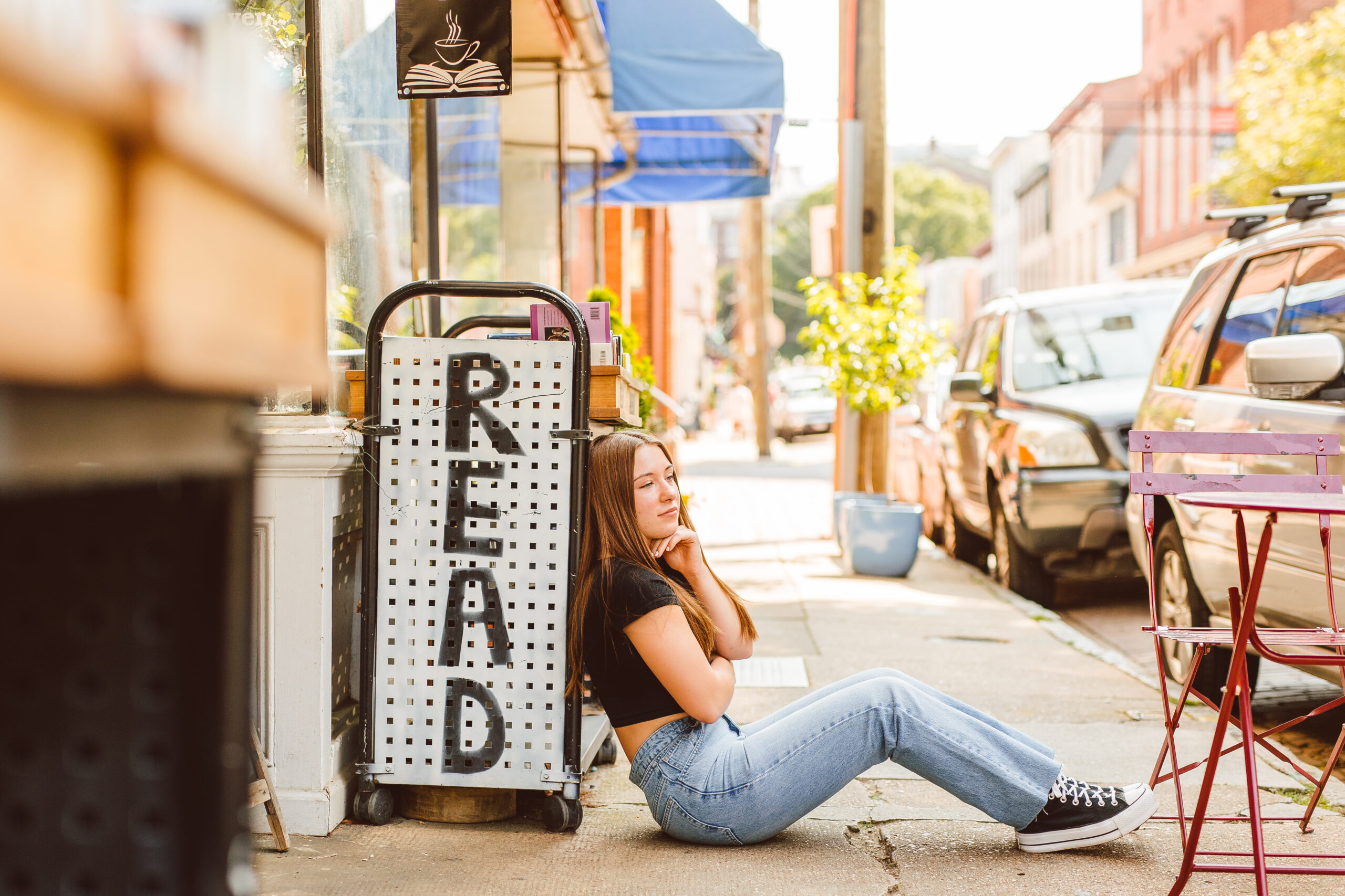 Downtown Annapolis Maryl;and senior portrait photoshoot captured by Brooke Michelle Photo - Annapolis Photographer