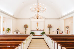 elegant wedding chapel