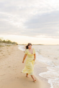 Where Timeless Meets Trendy: Izzy’s Jacksonville Hanna Park Senior Session
