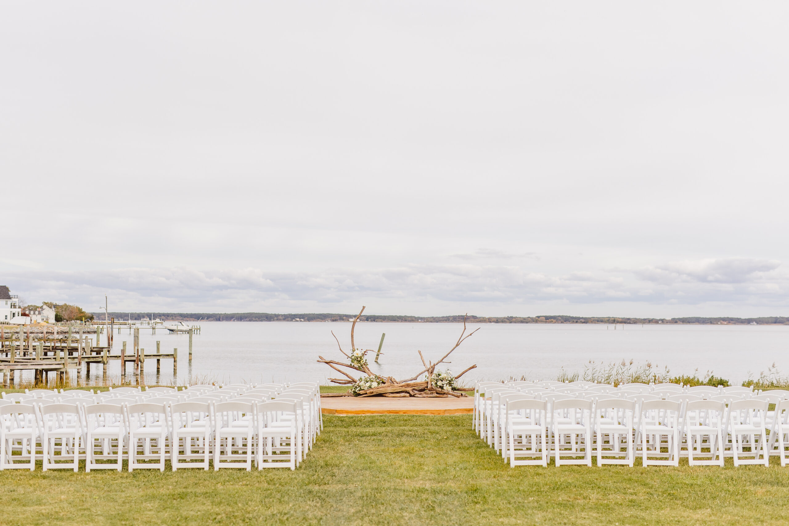 A Romantic Waterfront Fall Wedding in Jacksonville, Florida | Maddie & Jackson